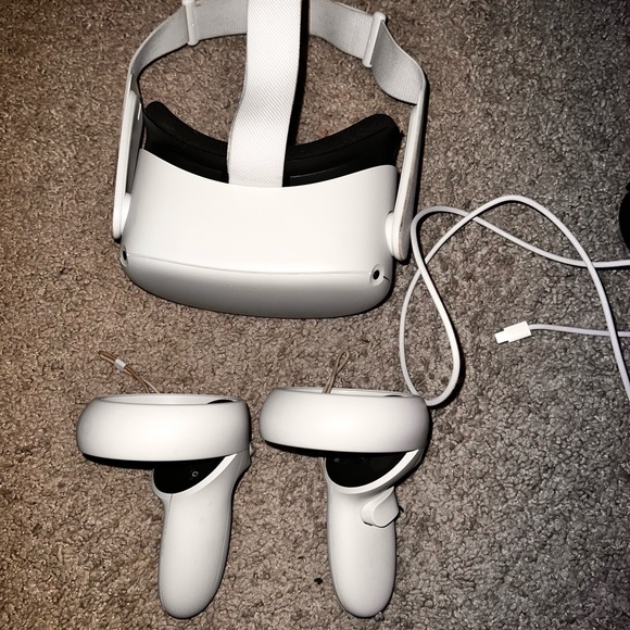 VR headset - Picture 3 of 5